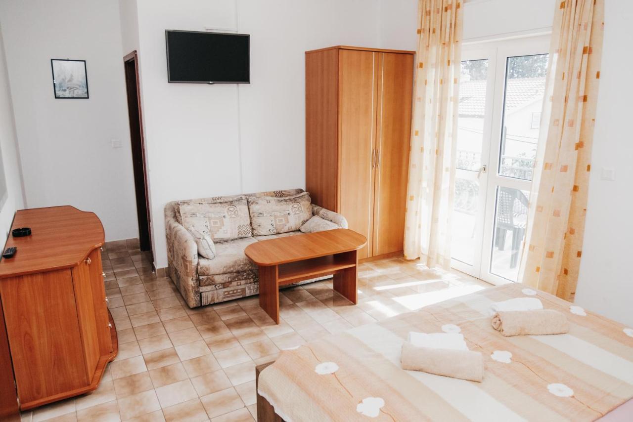 Villa Aequum Okrug Gornji Exterior foto